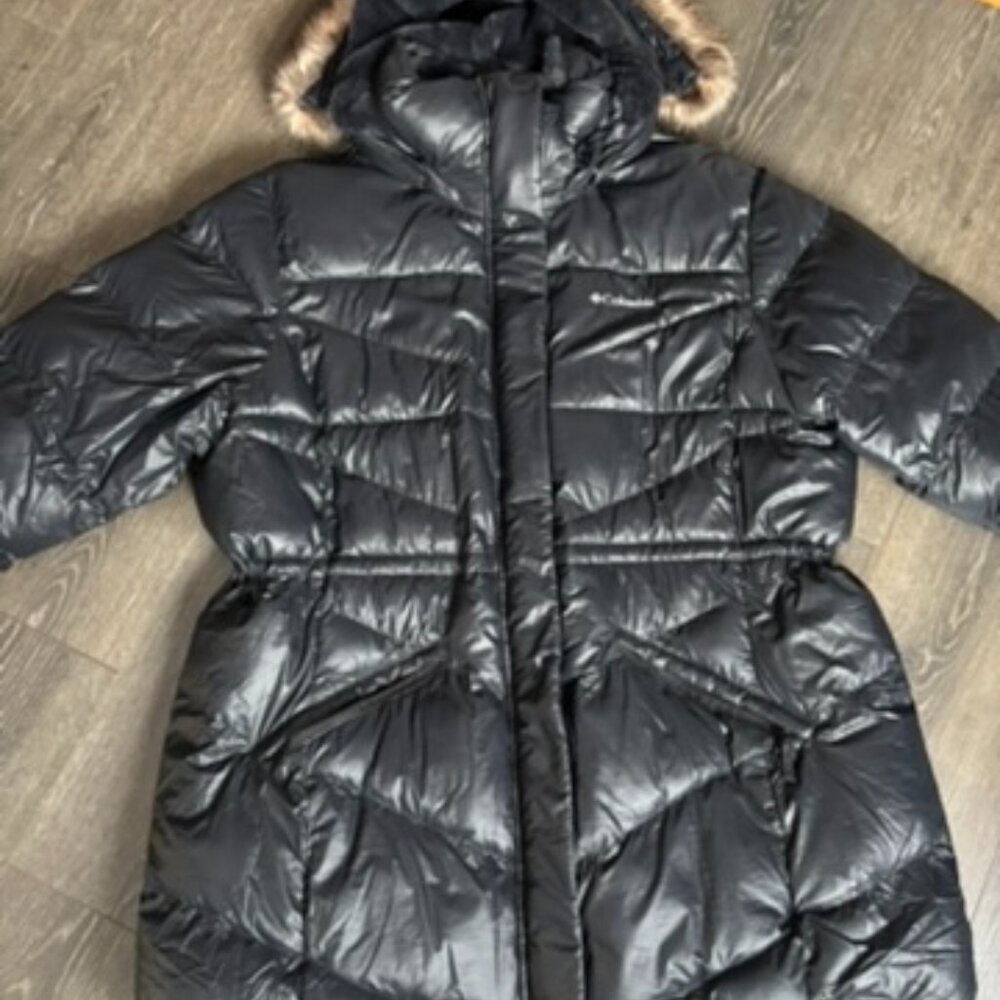 Columbia Women's Puffer Parka Black Faux Fur Trim Detachable Hood 2X